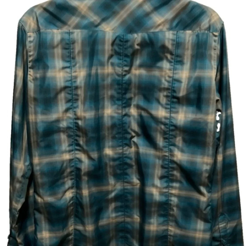 Kuhl Ionik Plaid Long Sleeve Odor Heat Control Size M Outdoor Camping Hiking - Picture 2 of 5